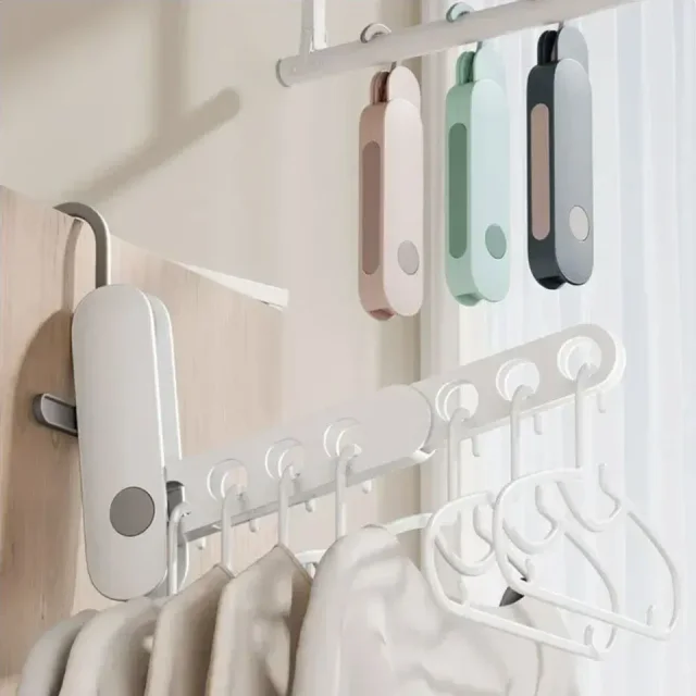 Product overview: Seven-Slot Foldaway Travel Hanger