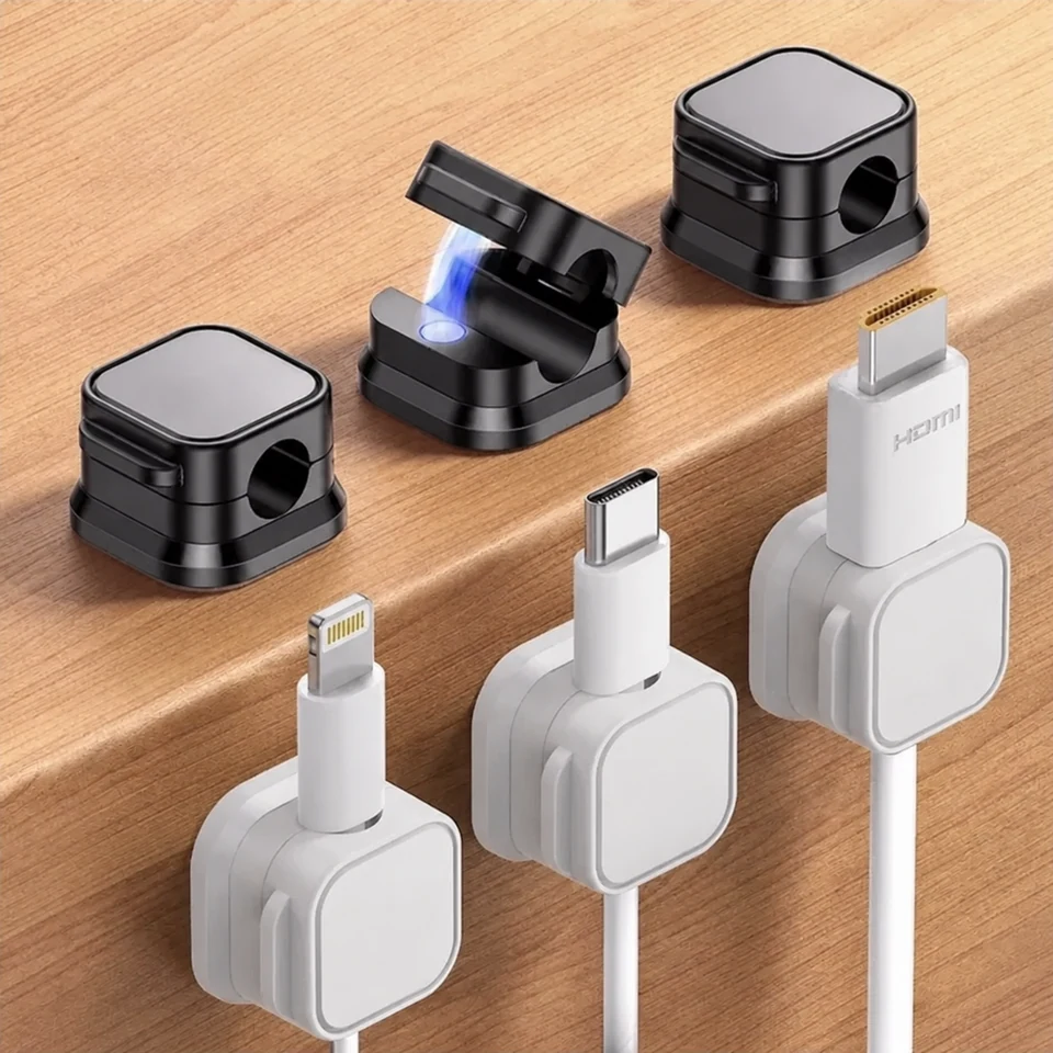 SnapBack Magnetic Cable Dock